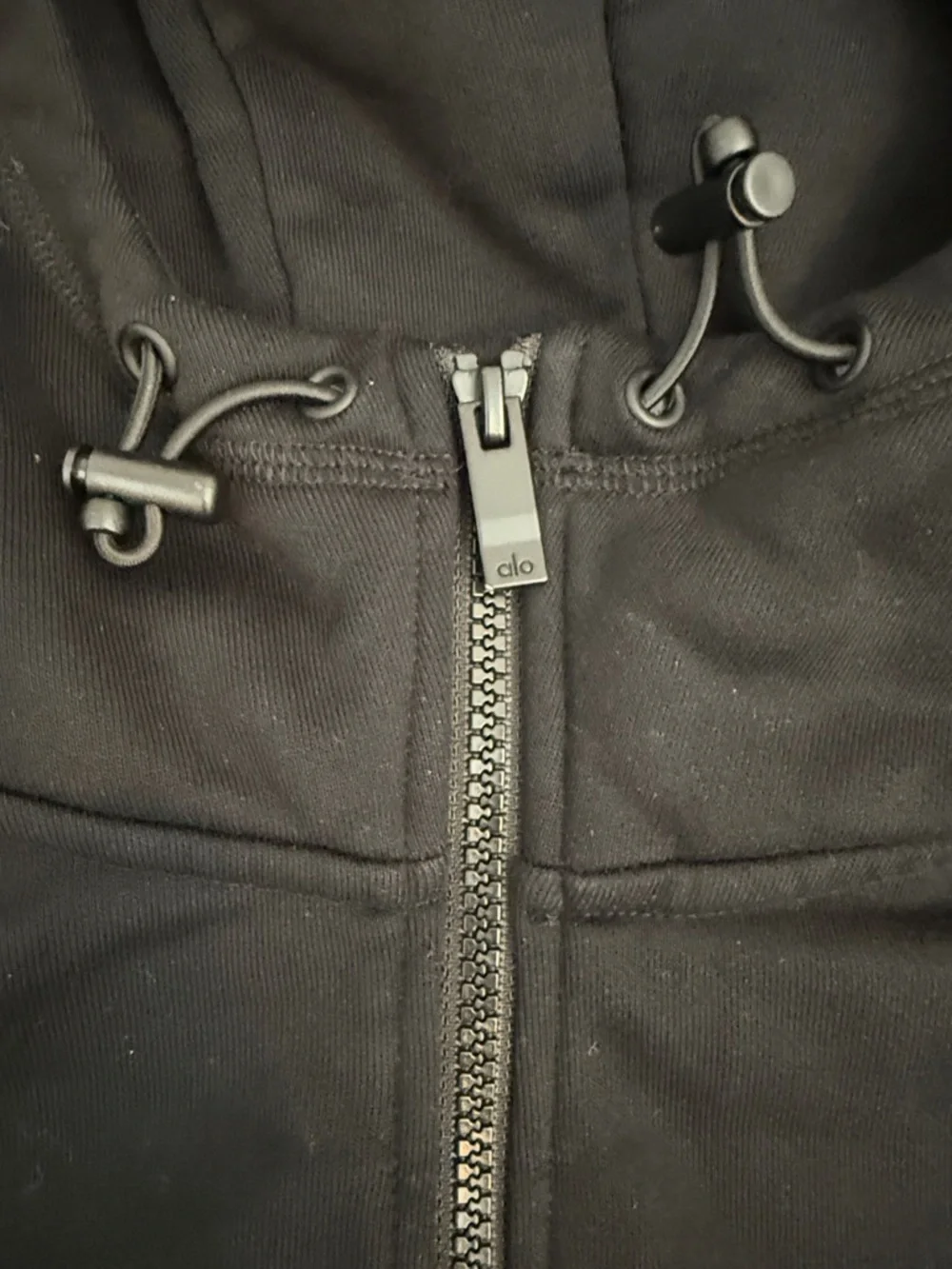 ALO Yoga Black Hooded Utility Jacket with Zip - Picture 6 of 11